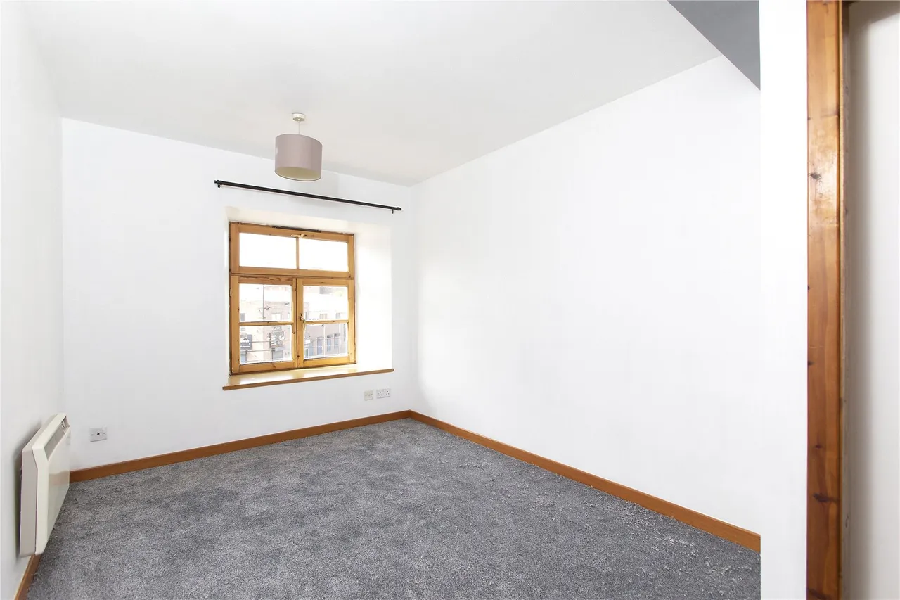 Commercial Street, Edinburgh, EH6, photo 6