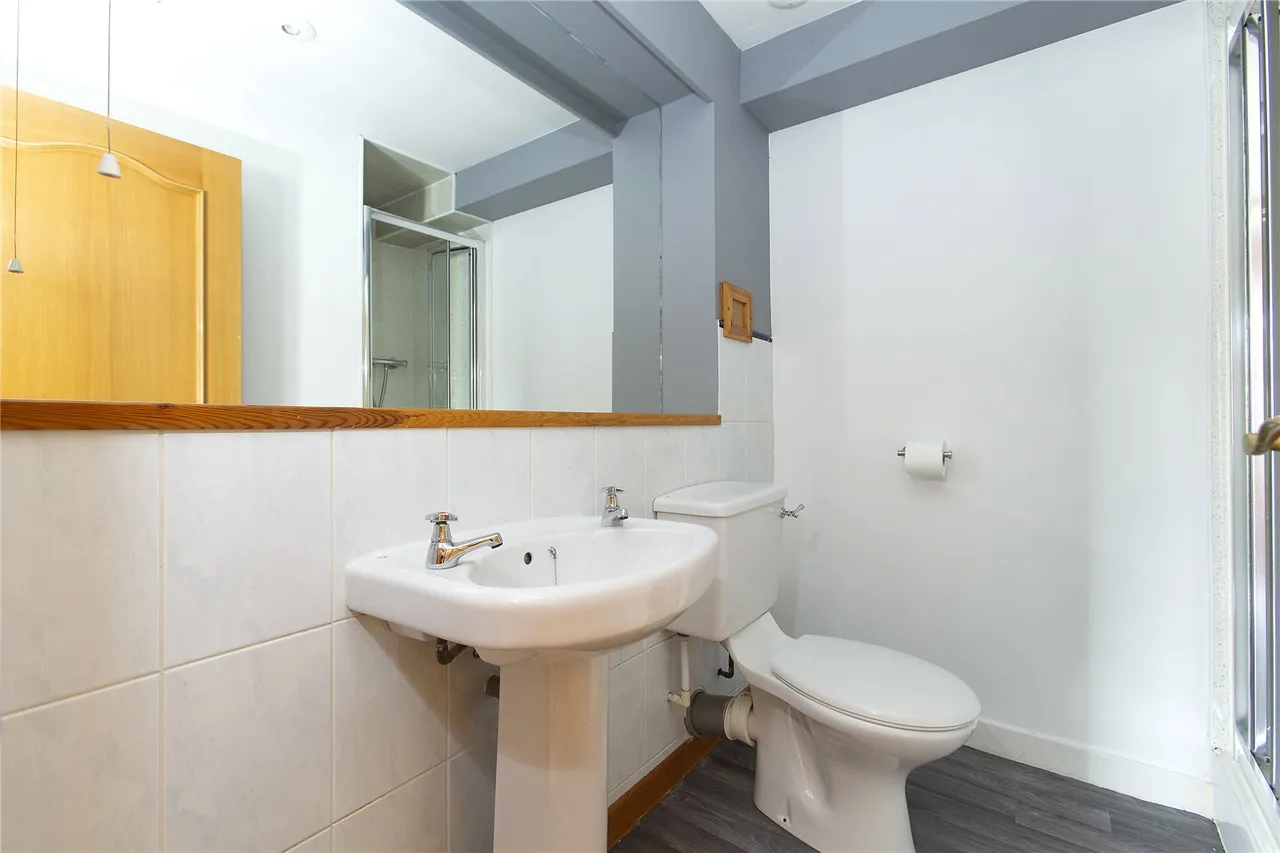 Commercial Street, Edinburgh, EH6, photo 11