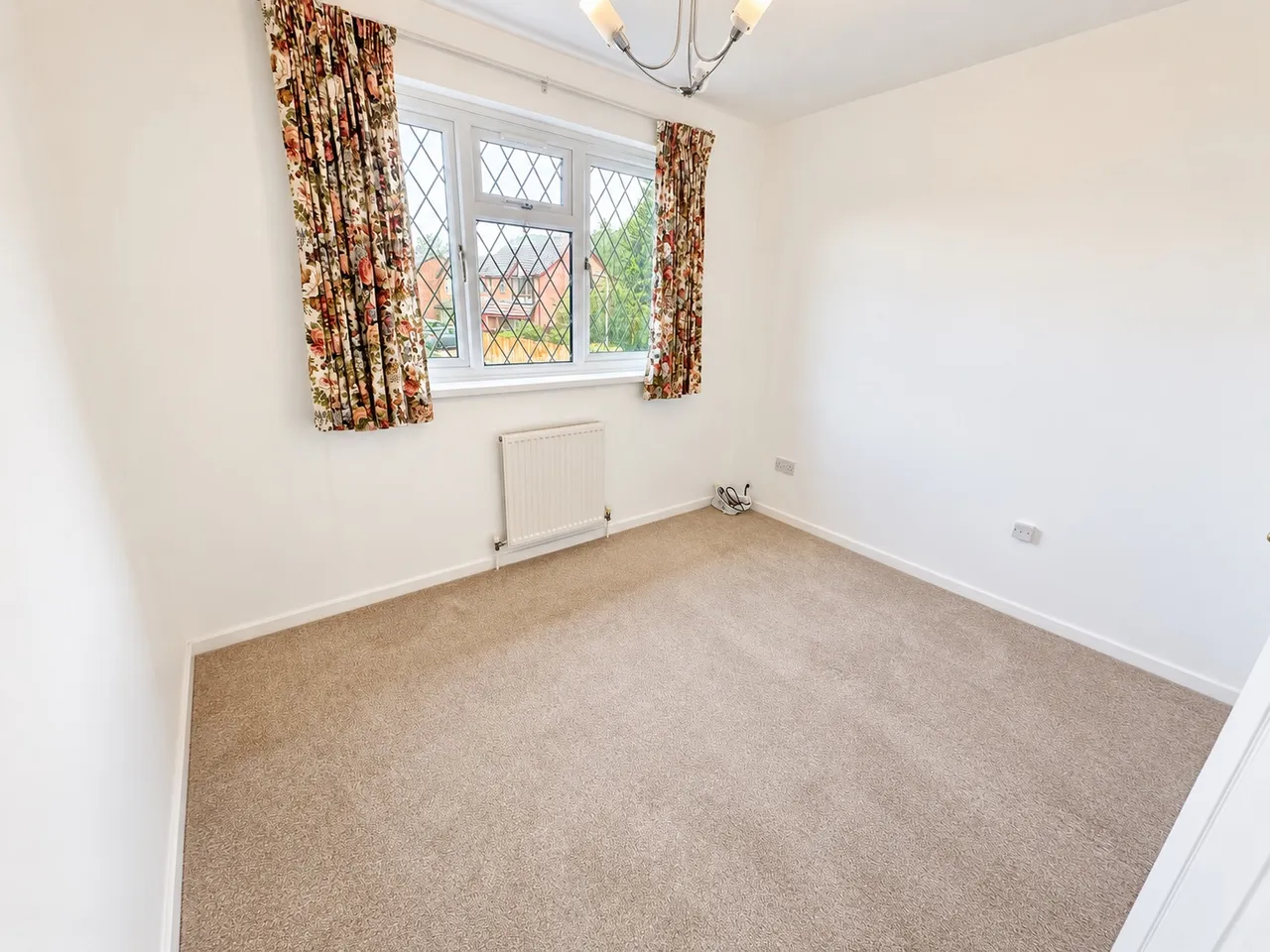 Holbrook, Oadby, LE2, photo 8