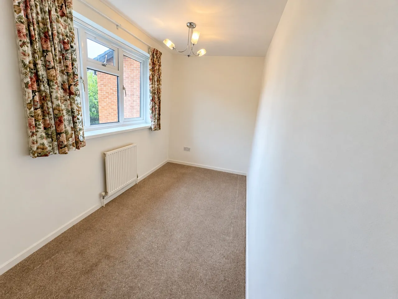 Holbrook, Oadby, LE2, photo 12