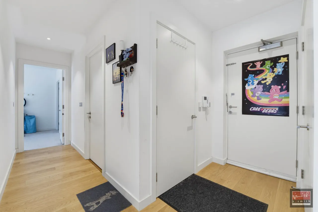 Fairfield Avenue, Staines-upon-Thames, TW18, photo 11