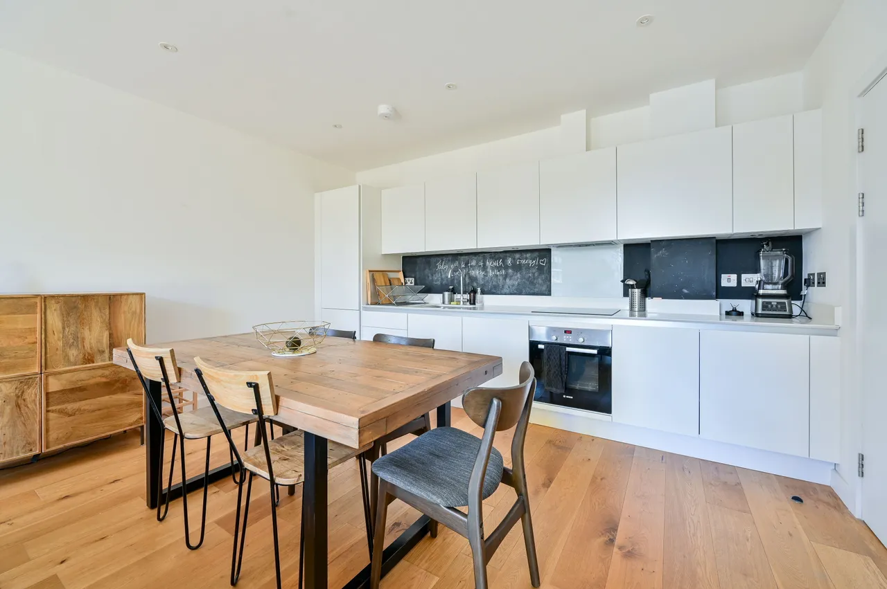 Flat 21, 5 Waleorde Road, London, photo 6