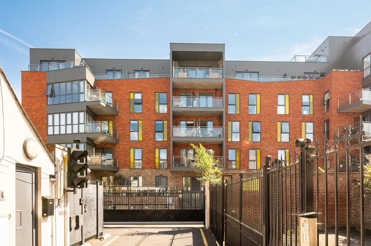 Flat 21, 5 Waleorde Road, London, photo 4