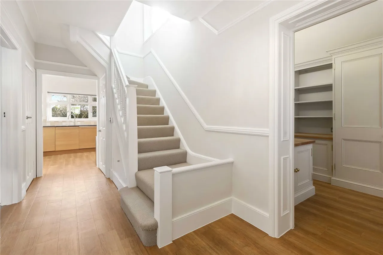 Wayside, East Sheen, SW14, photo 4