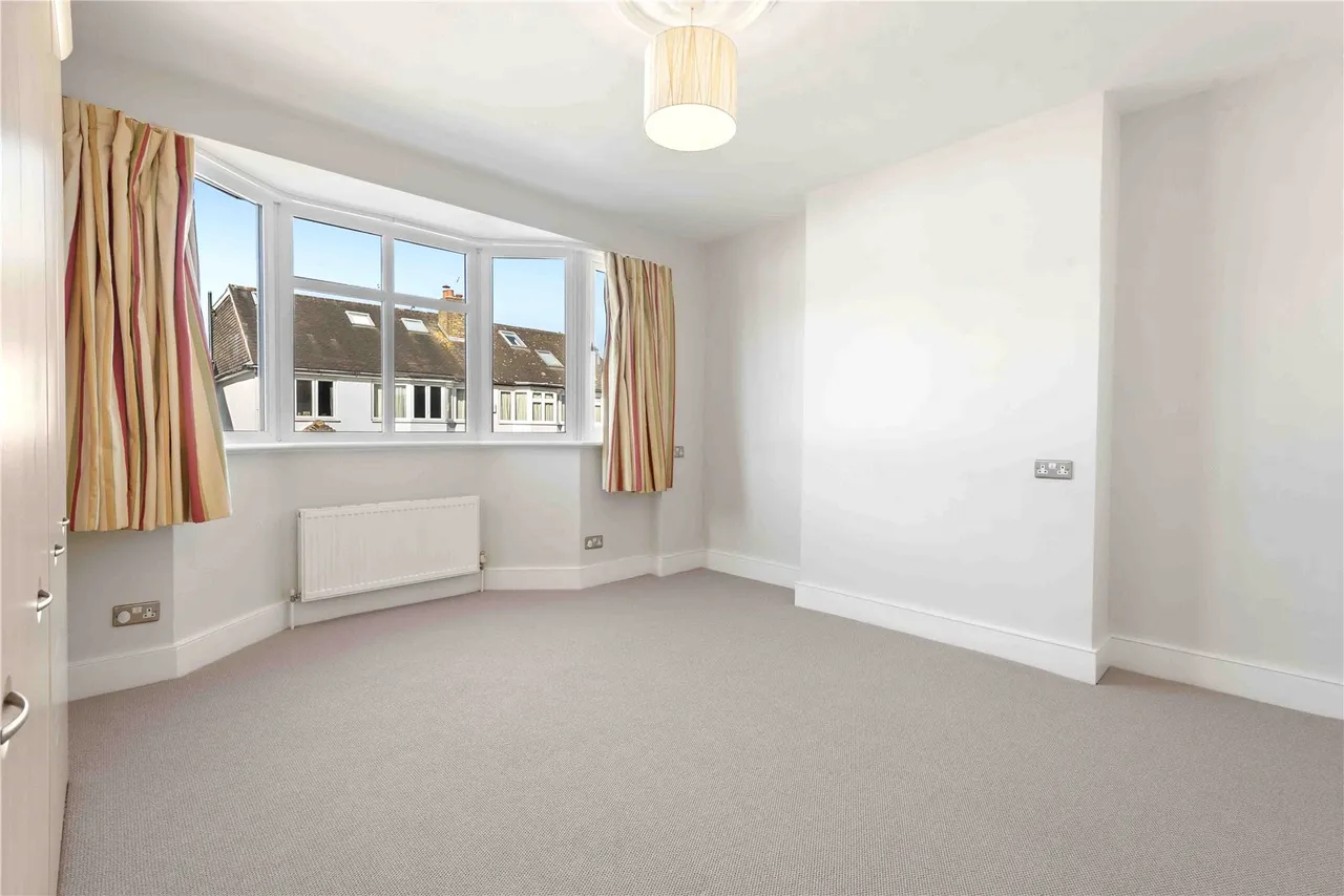 Wayside, East Sheen, SW14, photo 13