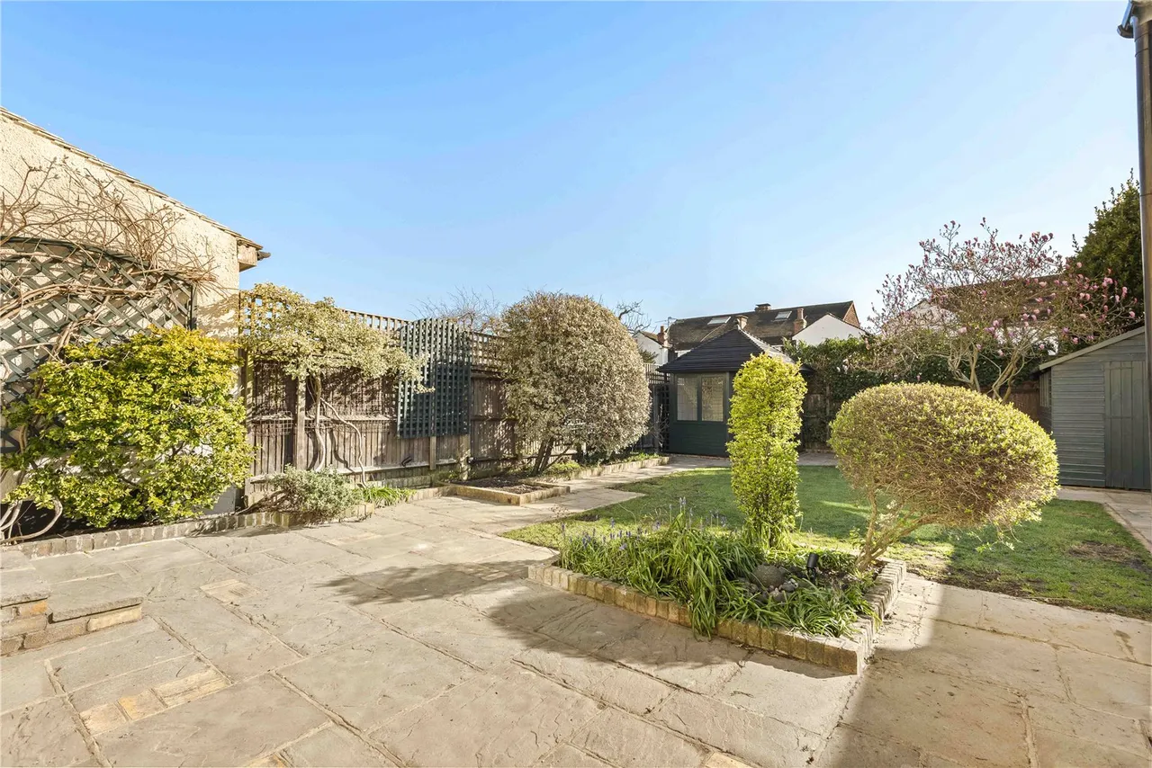 Wayside, East Sheen, SW14, photo 2