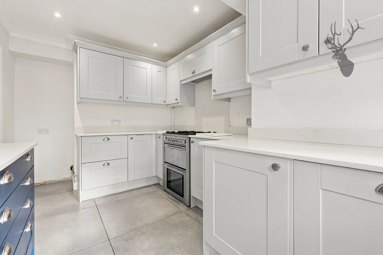 Hornbeam Close, Theydon Bois, CM16, photo 7