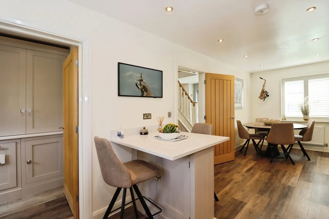 Charlotte Close, Downend, Bristol, BS16, photo 11