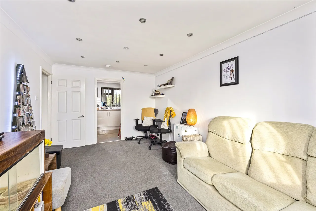 Penhill Road, Lancing, BN15, photo 8