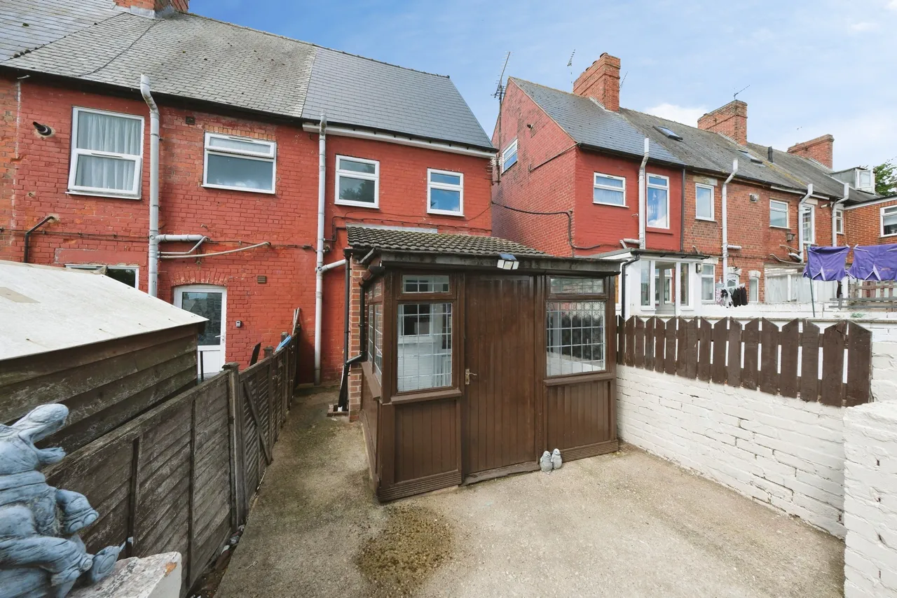 John Street, Worksop, S80, photo 13