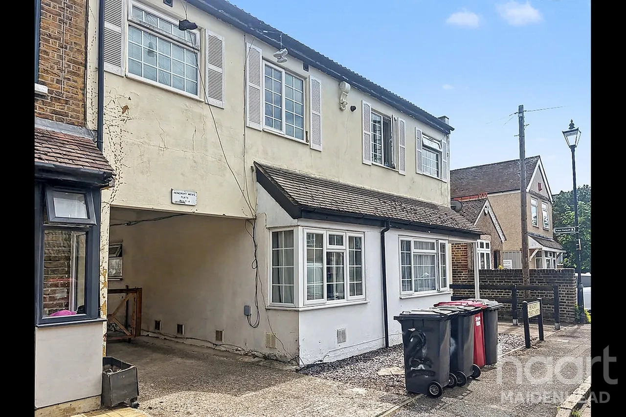 Hencroft Street North, Slough, SL1, photo 5