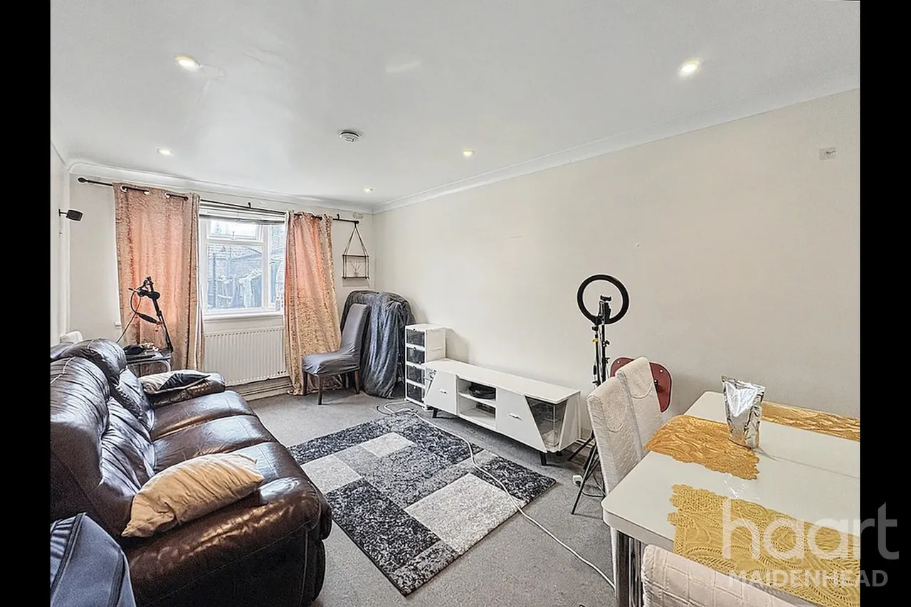 Hencroft Street North, Slough, SL1, photo 4