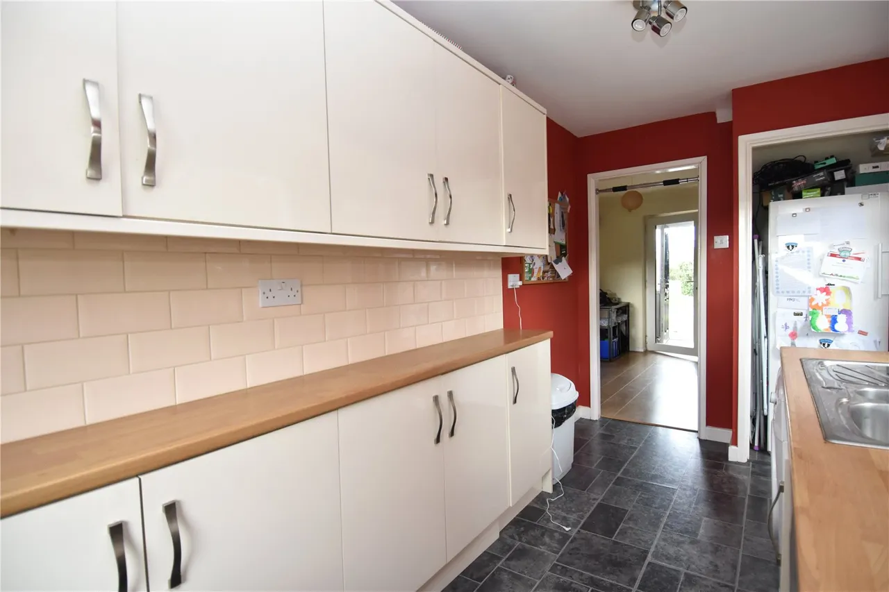 Hawthorne Walk, Droitwich, Worcestershire, WR9 7BA, photo 6