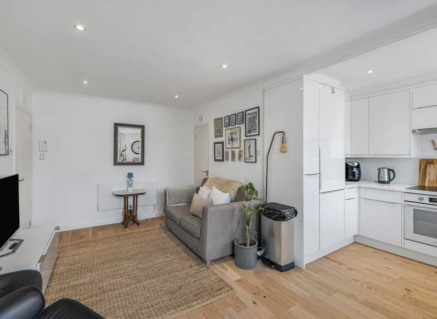 Westbourne Gardens, Hyde Park, W2, photo 3