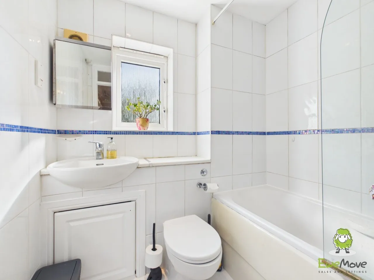 Clere Gardens, Chineham, RG24, photo 18