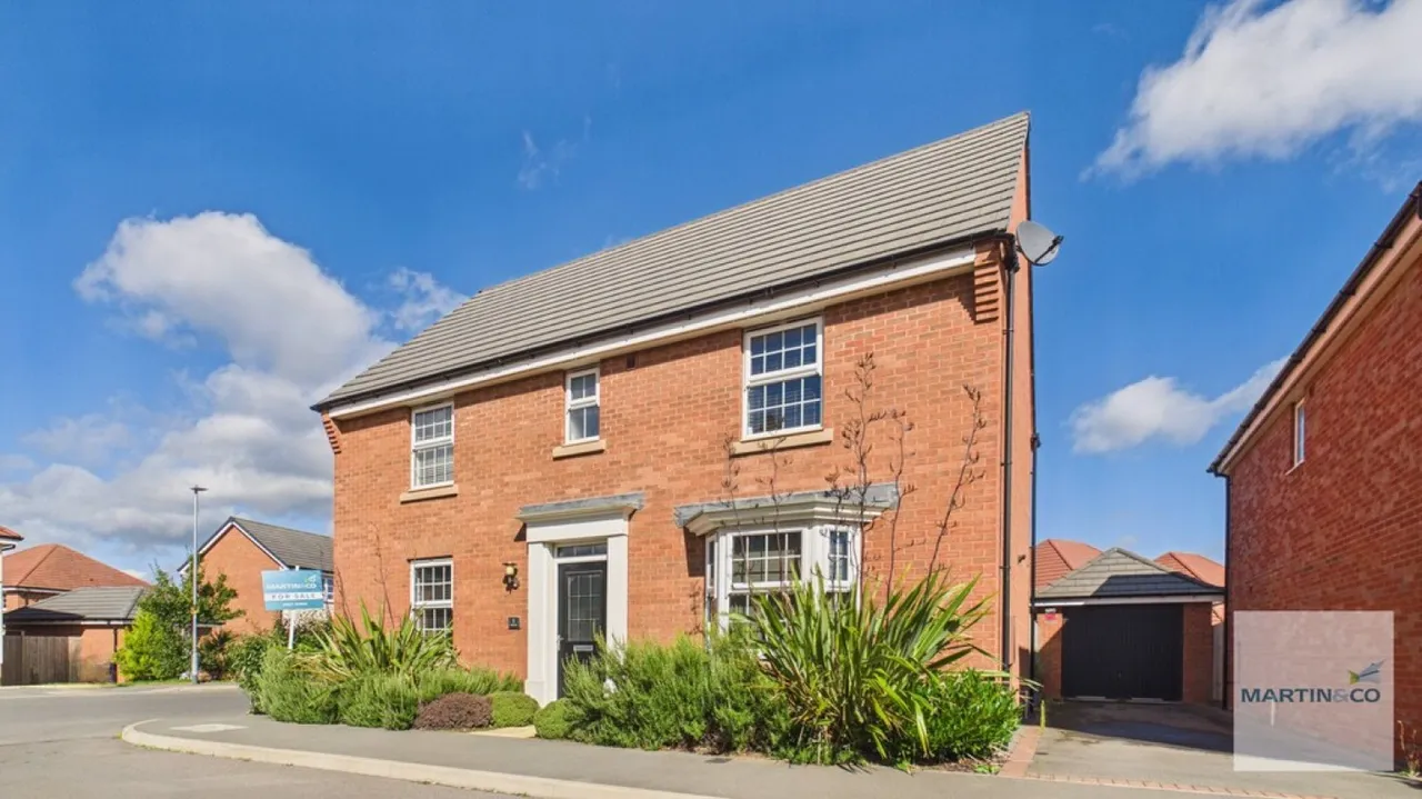 Chawton Way, Dunstall Park, Tamworth, photo 2