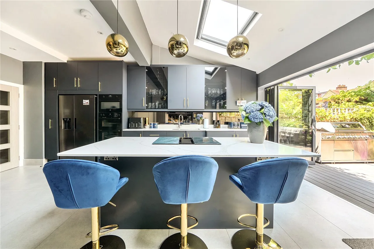 Curzon Road, Ealing, W5, photo 7