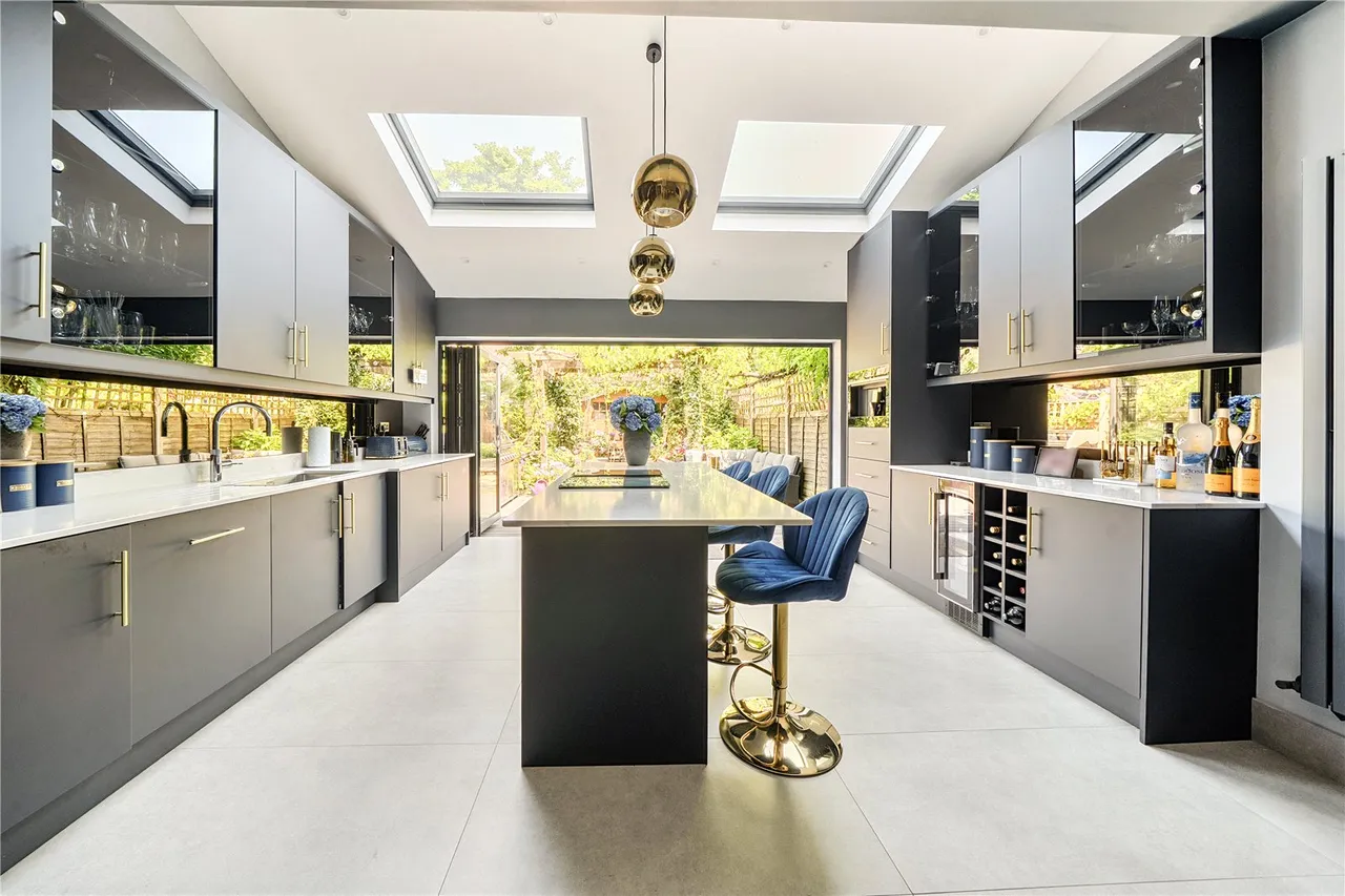 Curzon Road, Ealing, W5, photo 4