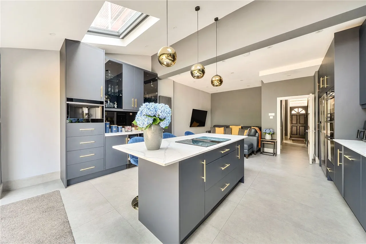 Curzon Road, Ealing, W5, photo 6