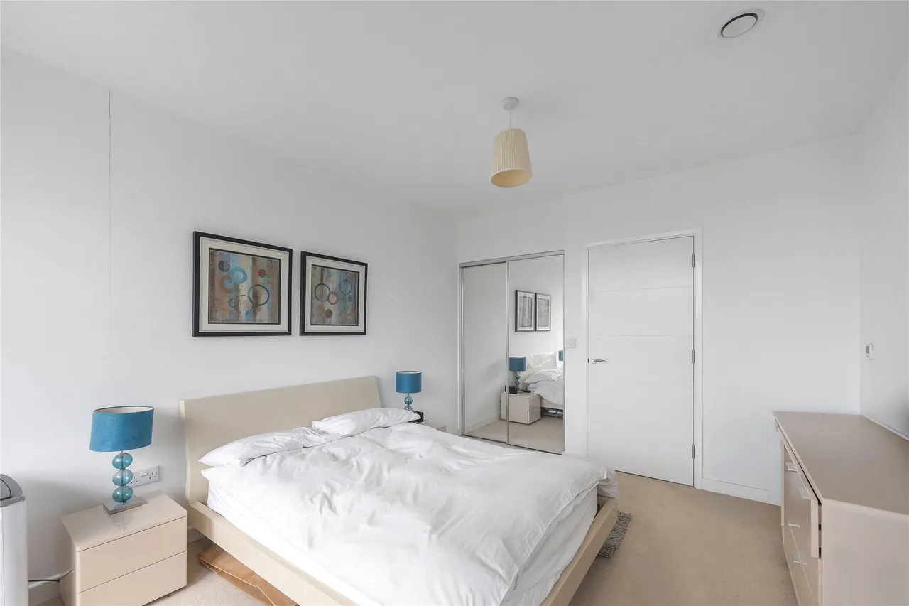 Colonial Drive, London, W4, photo 10