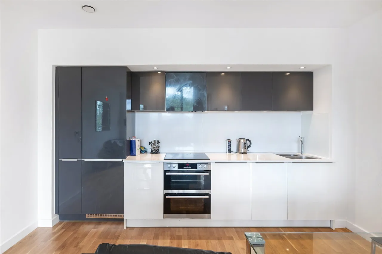 Colonial Drive, London, W4, photo 7