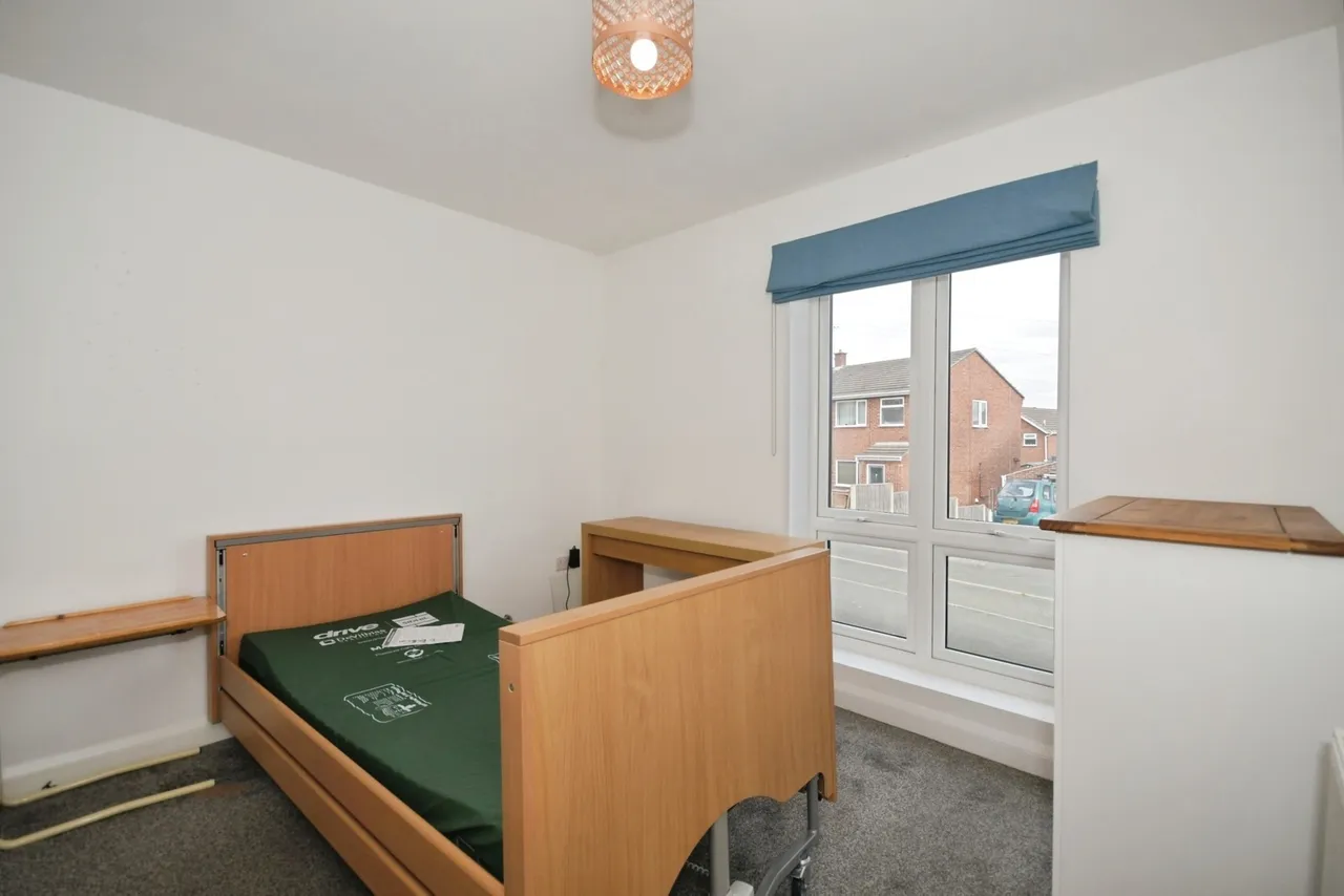 Long Lane, Shirebrook, Mansfield, Derbyshire, NG20, photo 7
