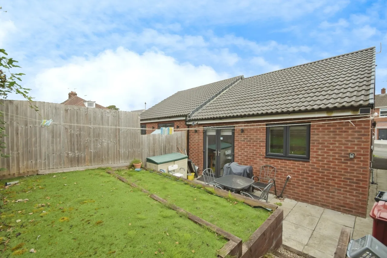 Long Lane, Shirebrook, Mansfield, Derbyshire, NG20, photo 13