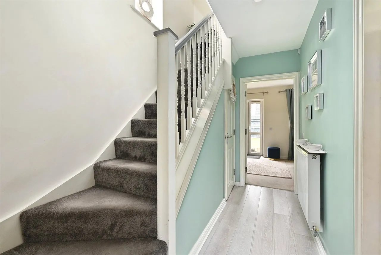 Sovereign Gardens, Ash Vale, Guildford, Surrey, GU12 5FB, photo 9