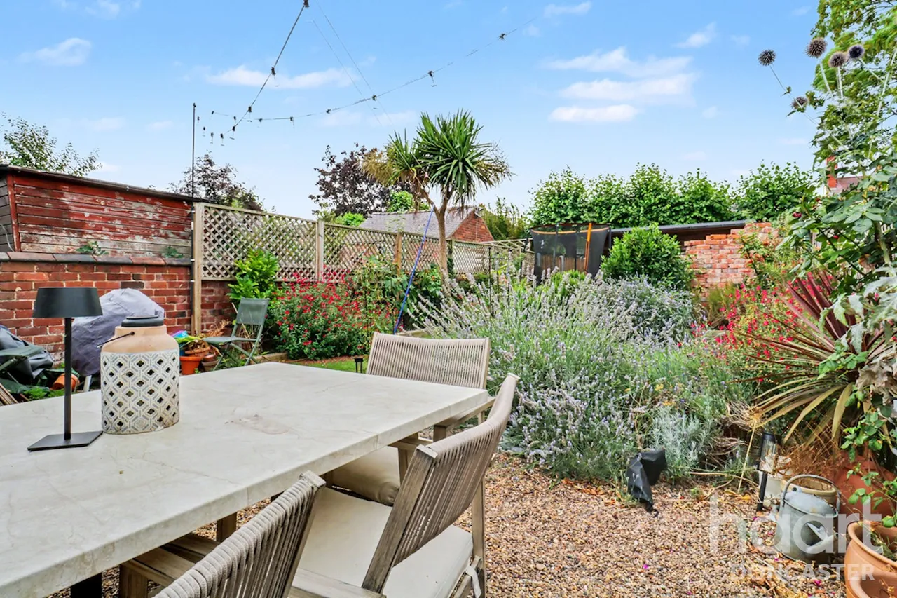 Norborough Road, Wheatley, DN2, photo 26