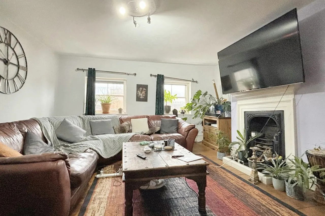 North Street, Ashford, TN24, photo 4