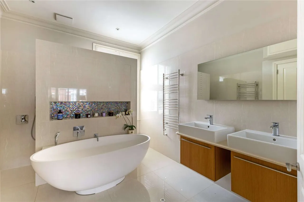 Bovingdon Road, London, SW6, photo 7