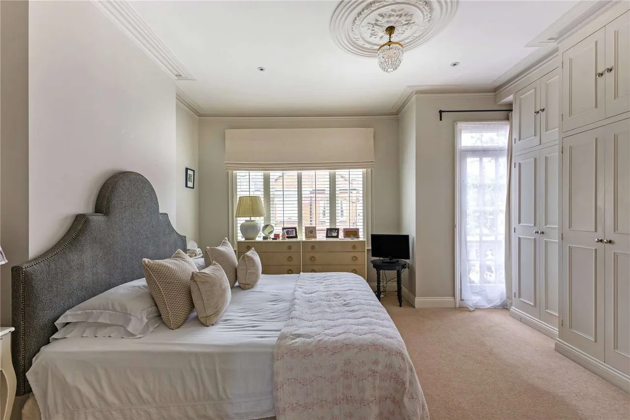 Bovingdon Road, London, SW6, photo 5