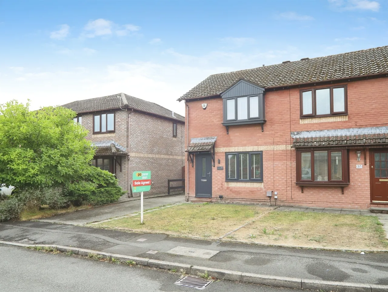 Malus Avenue, Pontypridd, CF38, photo 2