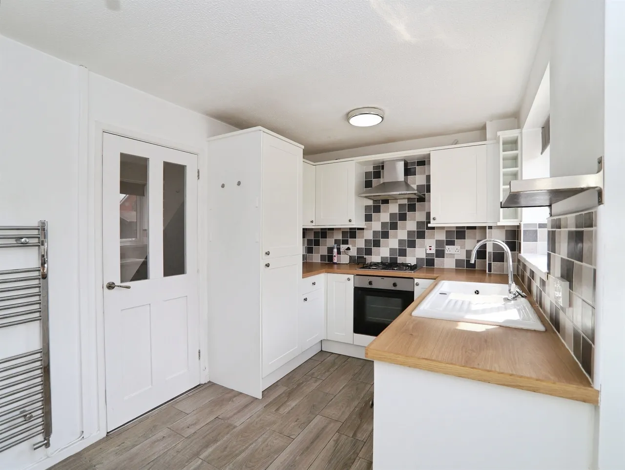 Malus Avenue, Pontypridd, CF38, photo 5