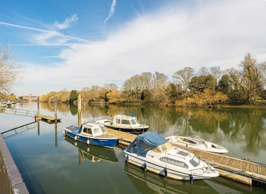 Mallard Place, Strawberry Hill, TW1, photo 12