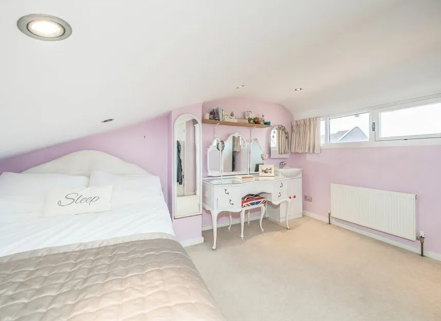 Mallard Place, Strawberry Hill, TW1, photo 6
