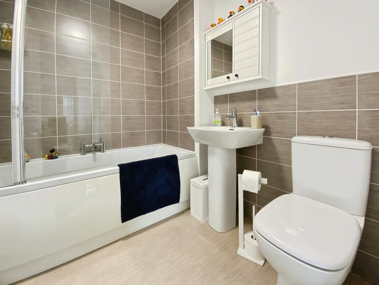 Newman Avenue, Molescroft, HU17, photo 12