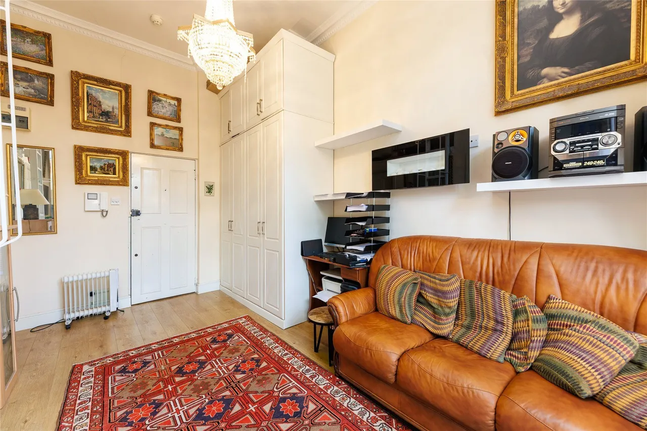 Queensborough Terrace, London, W2, photo 4