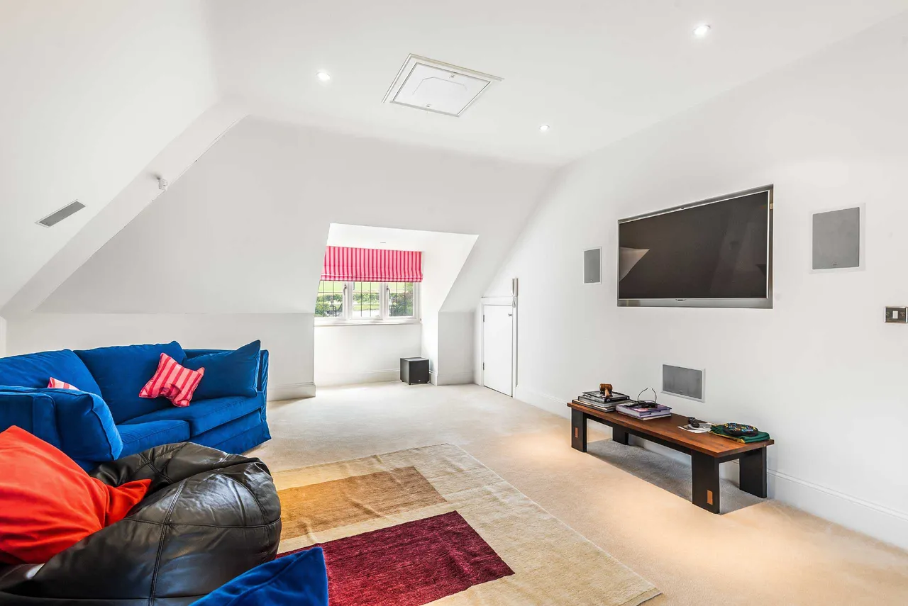 Cockfosters Road, Hadley Wood, EN4 0JS, photo 15