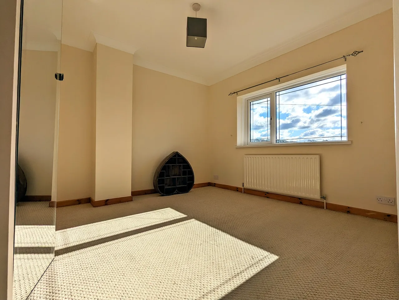 School Street, Tonyrefail, CF39, photo 11