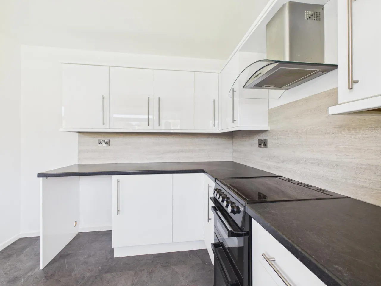 Lydgate Close, Crewe, photo 5