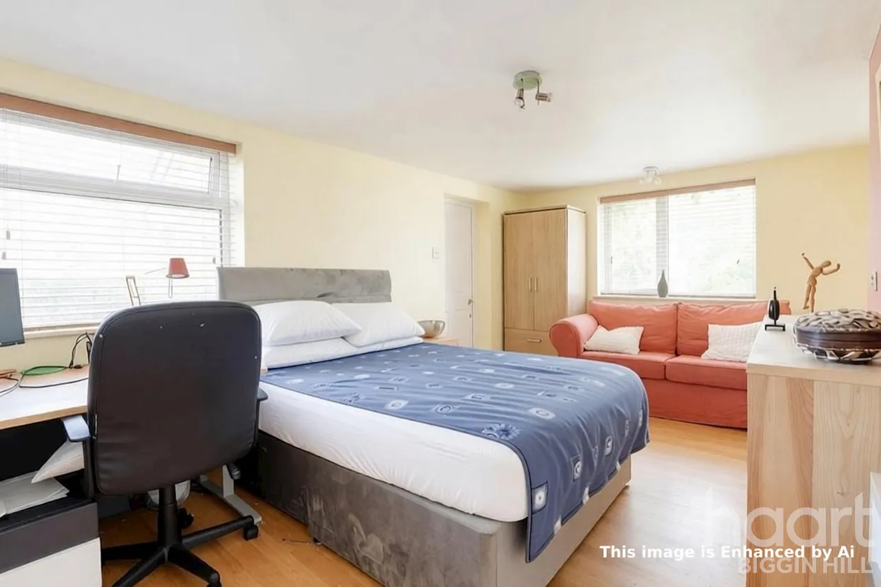 Paynesfield Road, Tatsfield, TN16, photo 12