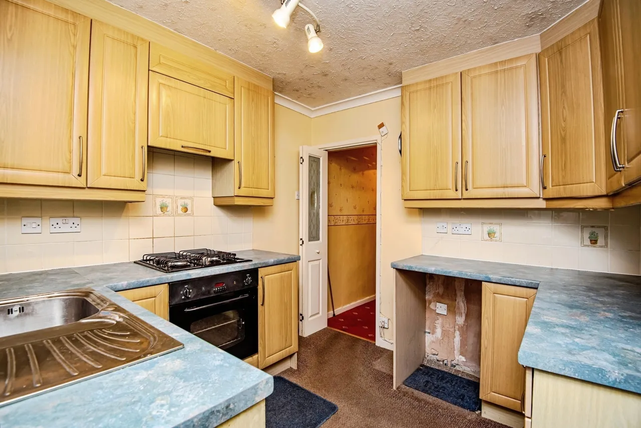 Coltishall Avenue, Bramley, Rotherham, South Yorkshire, S66, photo 6