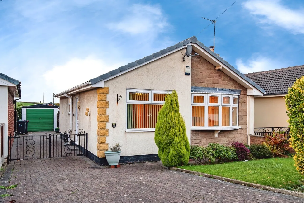 Coltishall Avenue, Bramley, Rotherham, South Yorkshire, S66, photo 5