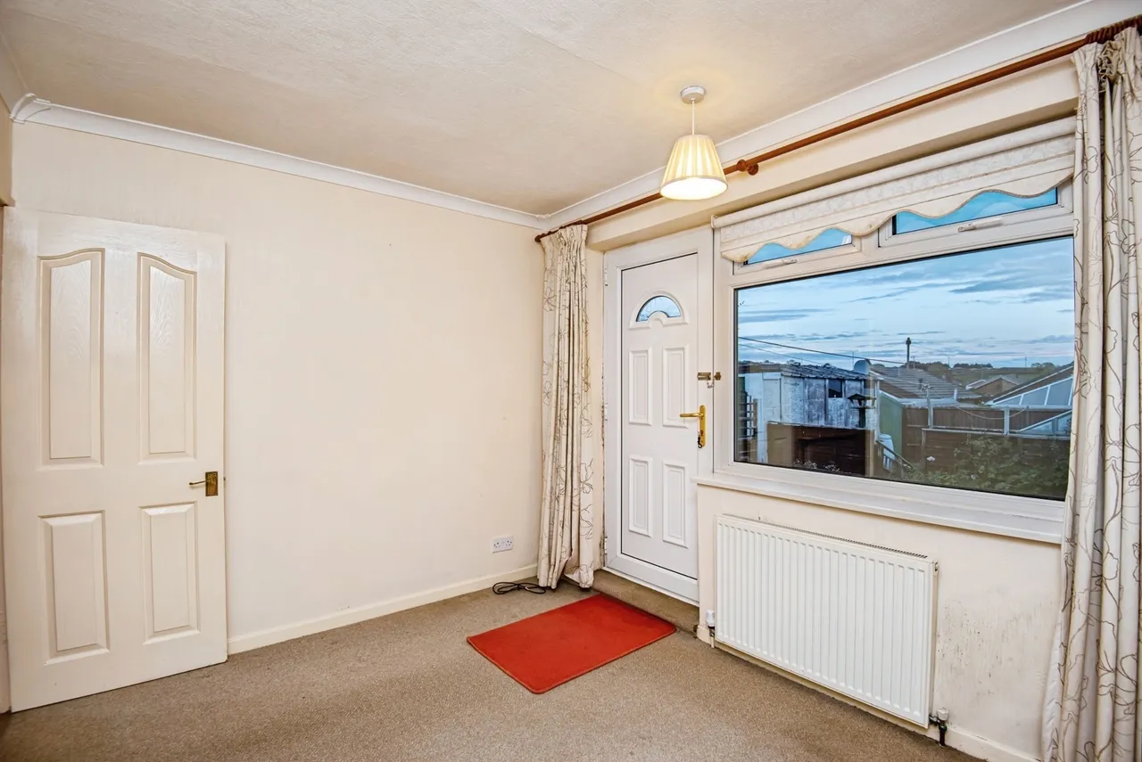 Coltishall Avenue, Bramley, Rotherham, South Yorkshire, S66, photo 13