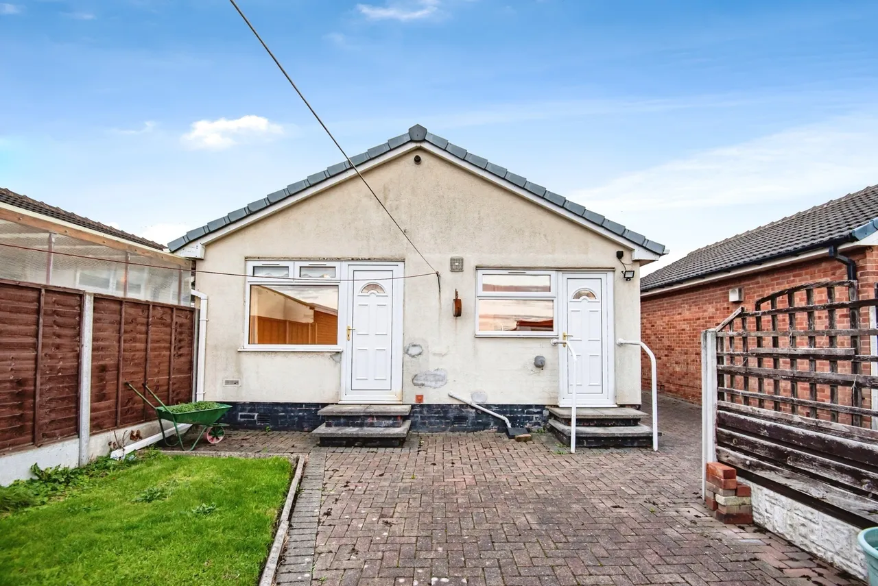 Coltishall Avenue, Bramley, Rotherham, South Yorkshire, S66, photo 17