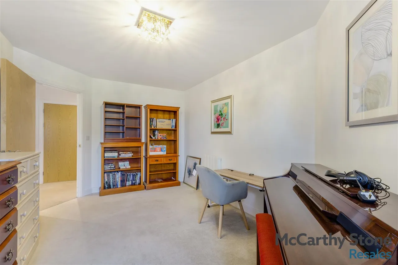 Overdale, Bedford, MK41, photo 12