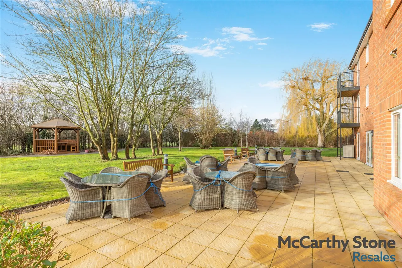 Overdale, Bedford, MK41, photo 20