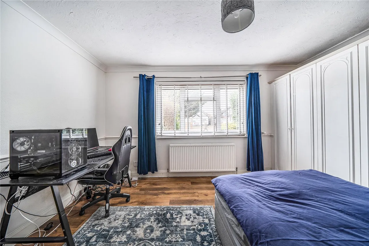 Pield Heath Road, UB8, photo 19