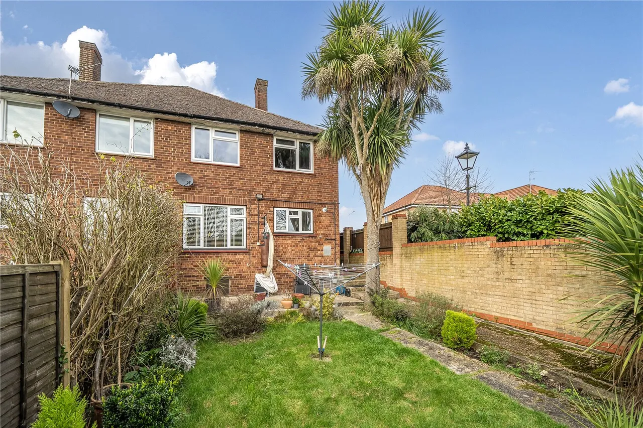 Pield Heath Road, UB8, photo 10